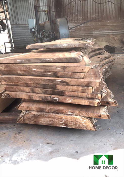 Bàn gỗ nguyên tấm có sẵn - Mẫu 3