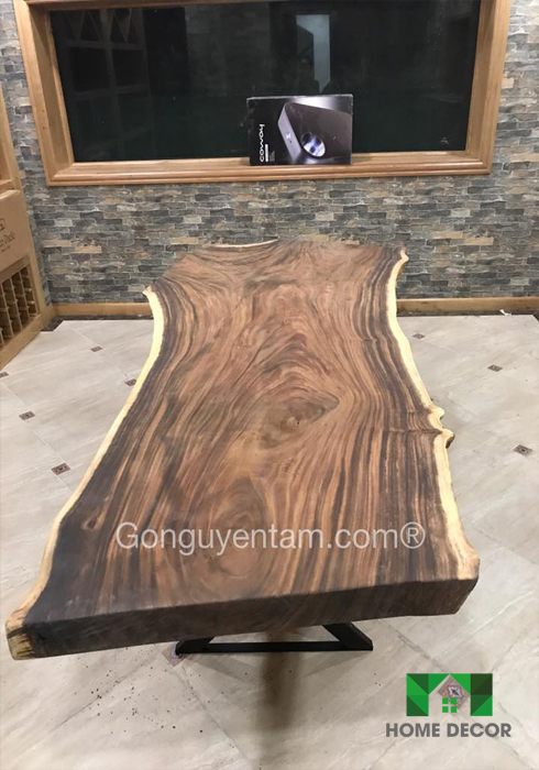 Bàn gỗ nguyên tấm có sẵn - Mẫu 7