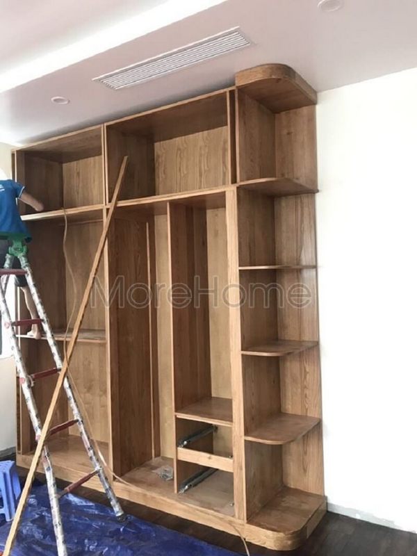 Bạn muốn đóng tủ quần áo gỗ óc chó cao cấp hãy đến ngay với siêu thị nội thất MoreDecor với vô vàn các mẫu tủ quần áo đẹp